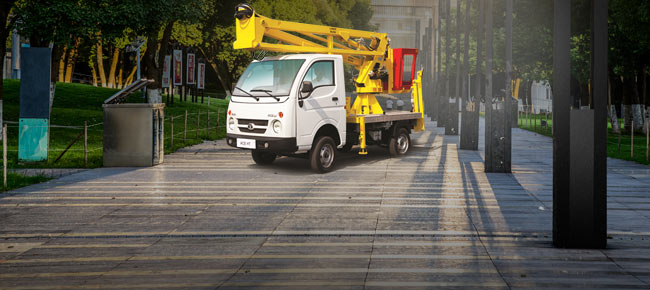 Elevated platform banner